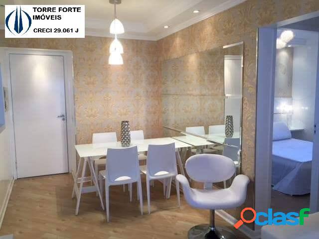 Apartamento com 2 dormitórios, 1 suíte e 2 vagas em Santo