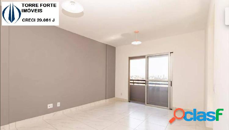 Apartamento com 2 dormitórios e 1 vaga na Vila Prudente