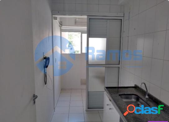 Apartamento com 2 dormitórios em Cotia