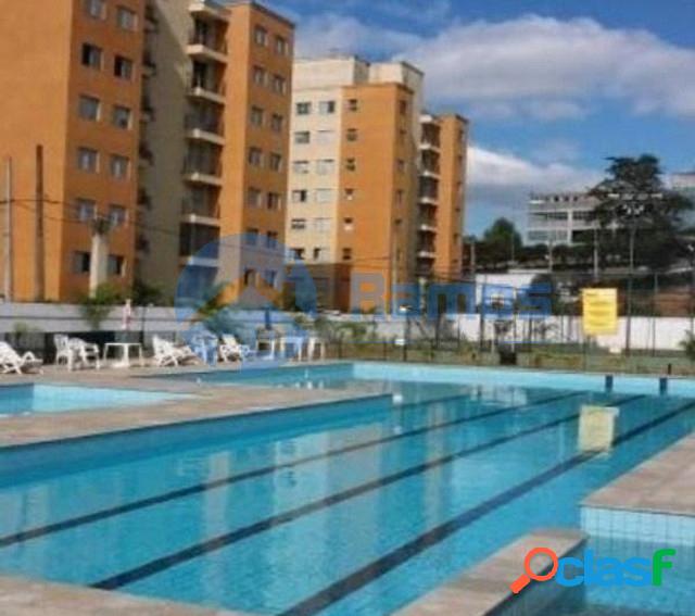 Apartamento com 2 dormitórios, sendo 1 com, varanda -