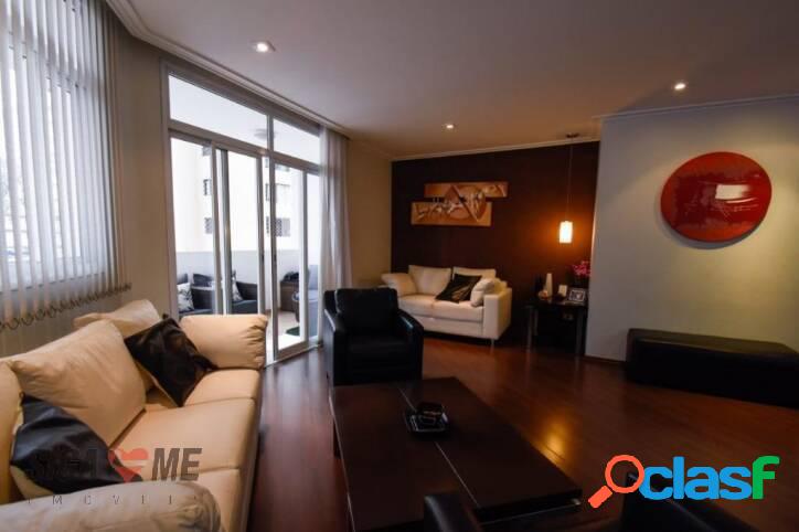 Apartamento com 3 dormitórios à venda, 131 m² por R$