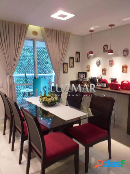 Apartamento com três dormitórios com suíte na Vila