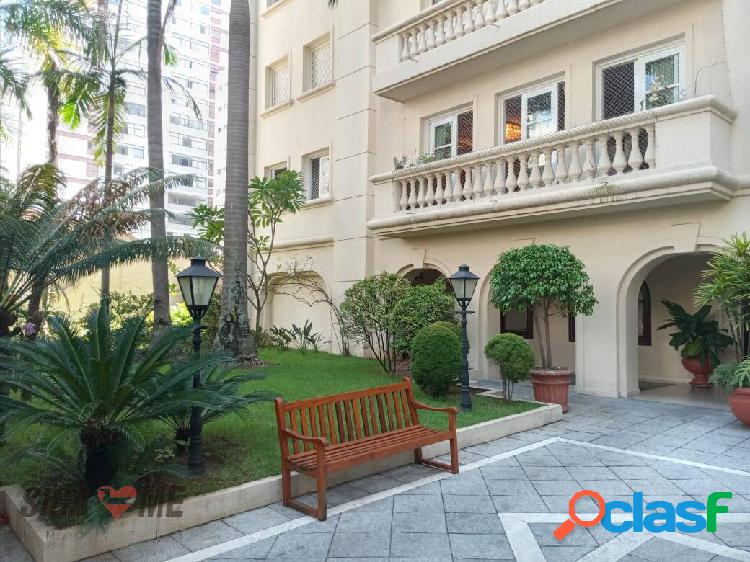 Apartamento de 3 quartos, 170m² à venda no Jardim Paulista