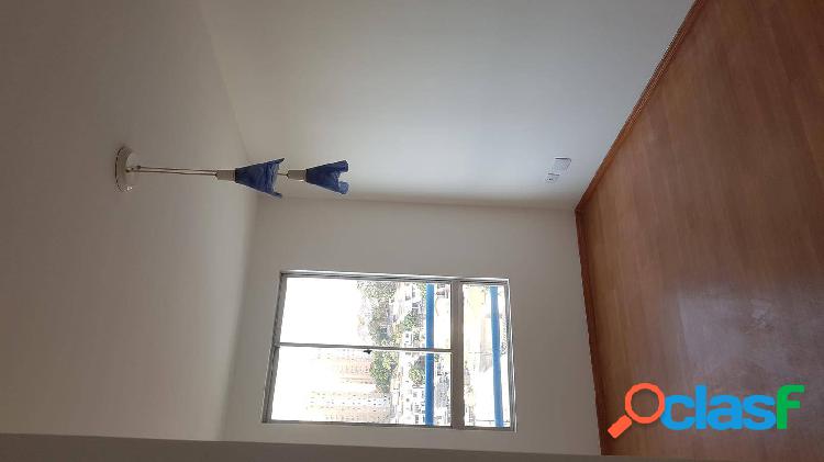 Butantã, apto com 2 dorm, 1 vaga, R$ 1.300,00 a locação