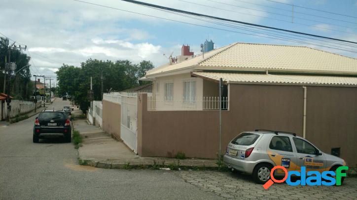 Casa Bairro Ipiranga, São José, 7 Dormitórios.