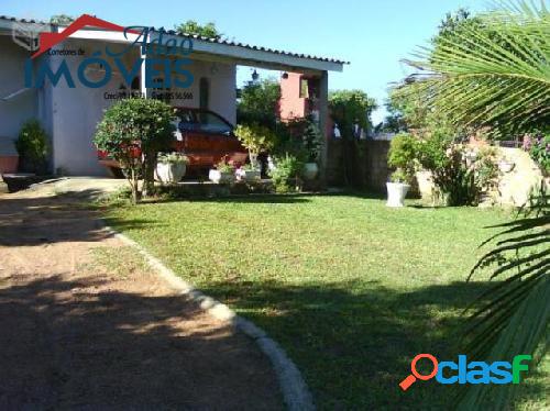 Casa Charmosa em Cond. As Margens da RS040