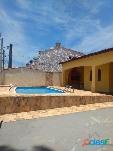 Casa Térrea com piscina - Martim de Sá - Caraguatatuba
