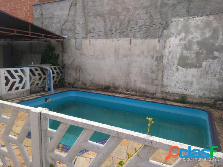 Casa c/ piscina em Butujuru/Campo Limpo Pta