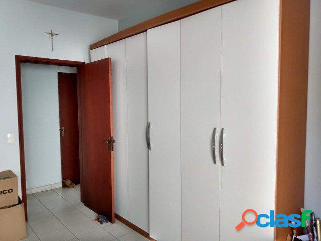 Casa com 4 quartos, 500m², para locação