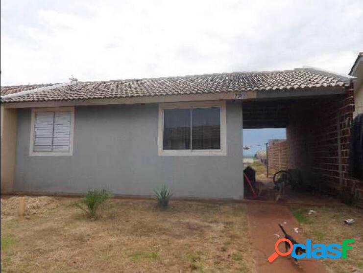 Casa dois quartos em Floresta PR