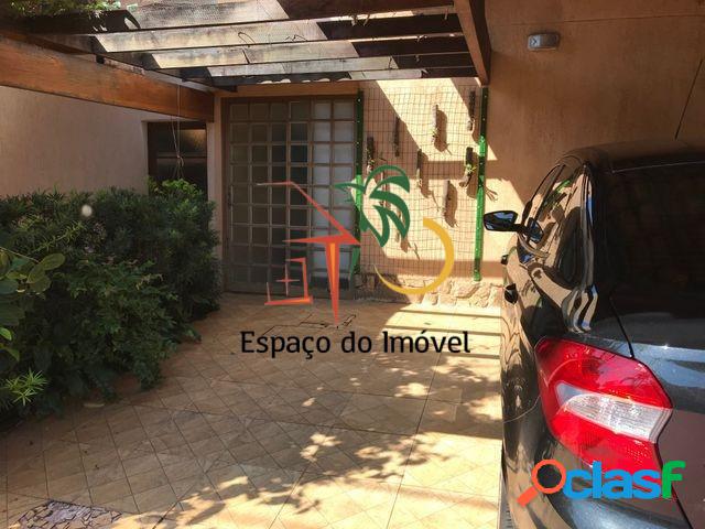 Casa em condomínio a venda no Residencial Campos do Jordão