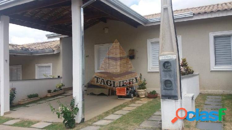 Casa em condomínio fechado em itupeva