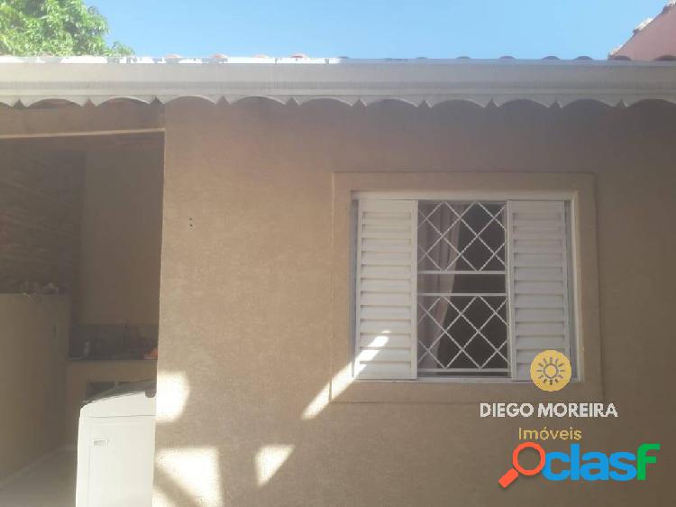 Casa à venda com 2 dormitórios em Atibaia