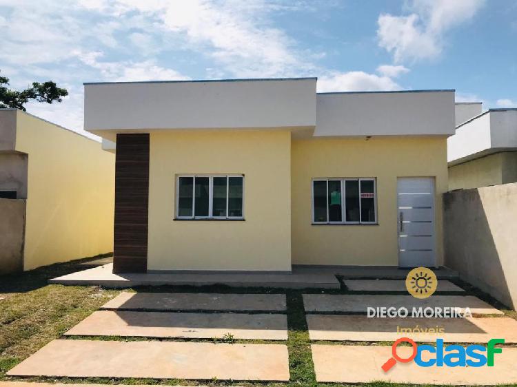Casas á venda em condomínio com 3 dormitórios em Atibaia