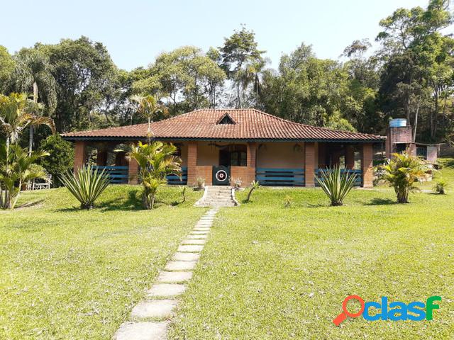 Chácara 10.000 m² com Lago Piscina Aquecida!!!