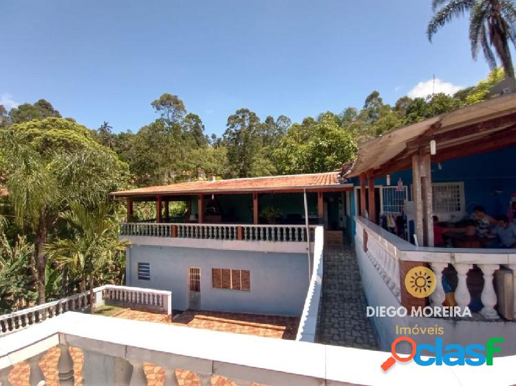 Chácara à venda em Mairiporã com 1.220 m²