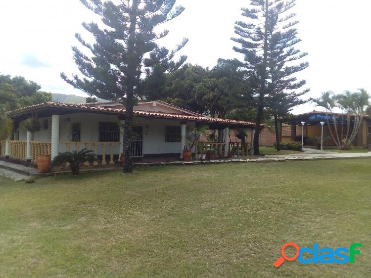 En venta Finca en Tinaquillo de 230 hectáreas de terreno.