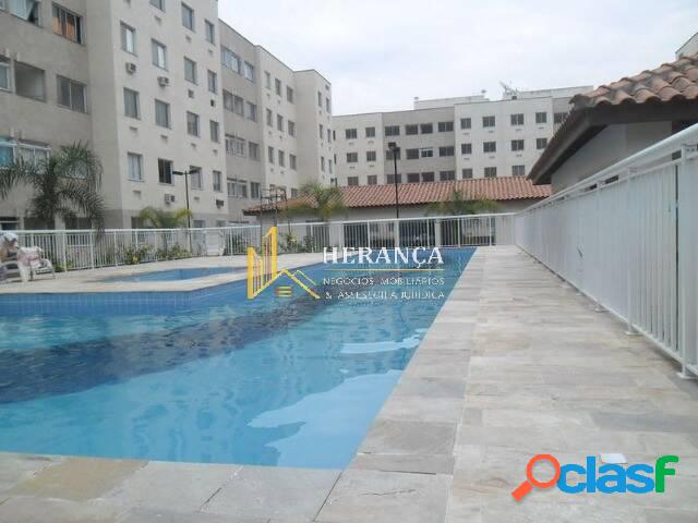 Exemplar apartamento em Vargem Pequena