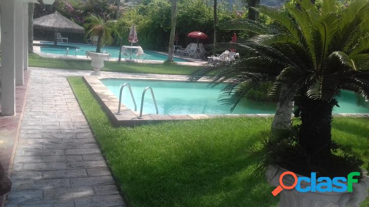 IMÓVEL COM 3.470 M²