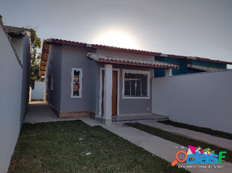 Linda Casa Com 2 Dormitórios Pertinho da Praia de