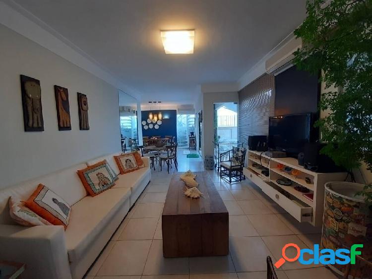 Linda Cobertura Duplex, com Lazer, LADO PRAIA !