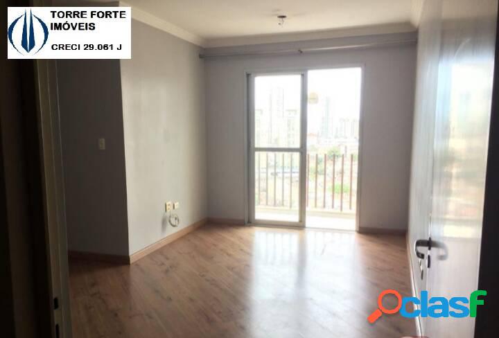 Lindo apartamento com 2 dormitórios e 2 vagas na Vila