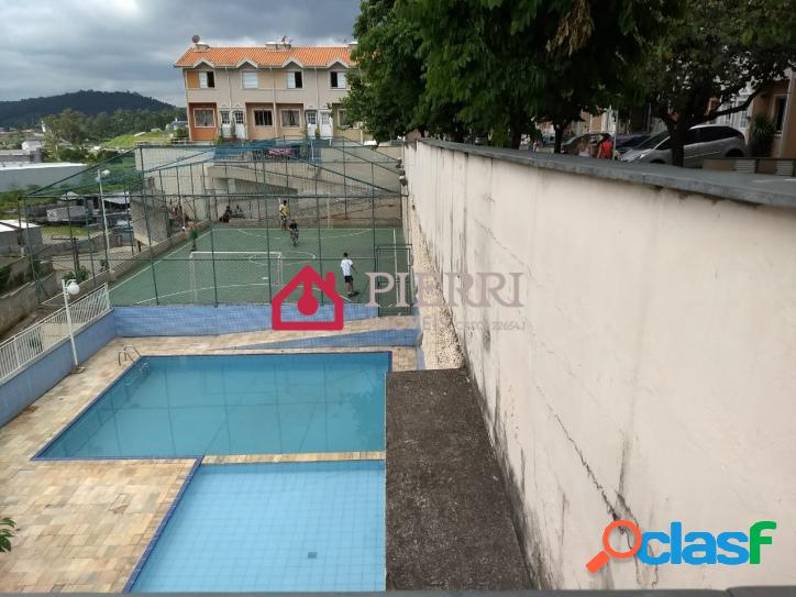 Sobrado a venda Jardim Jaraguá 2 dorms 1 vaga, piscina