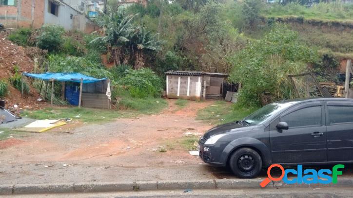 Terreno de 1.623 m² para venda em Barueri - SP.