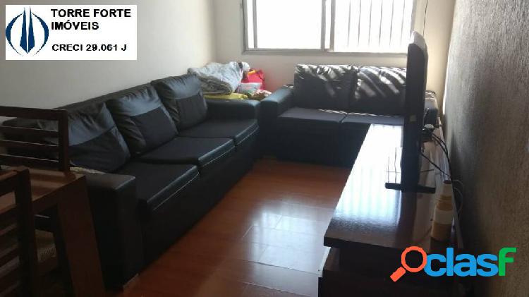 Um lindo apartamento com 2 dormitórios 1 vaga na Vila