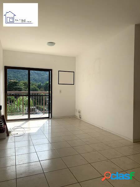 Vendo apartamento 3 quartos - Camorim / Estrada dos