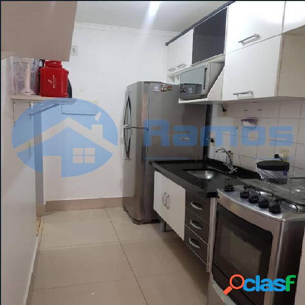 apartamento com 2 dormitórios, varanda - Cond. Itapuã