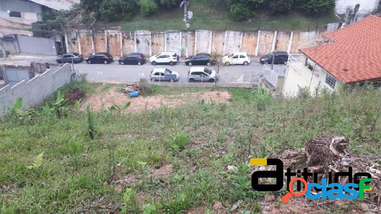 Área de 1.100 m² Chácara Marcos Barueri