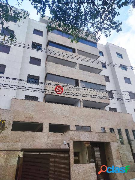 Área privativa com 3 quartos, sendo 1 suíte - Castelo