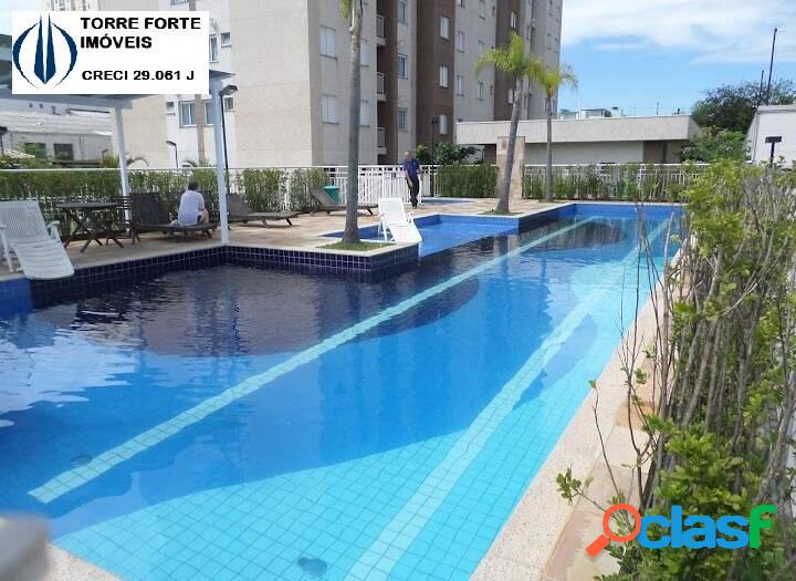 Apartamento com 2 dormitórios na Vila Antonieta. Aceita