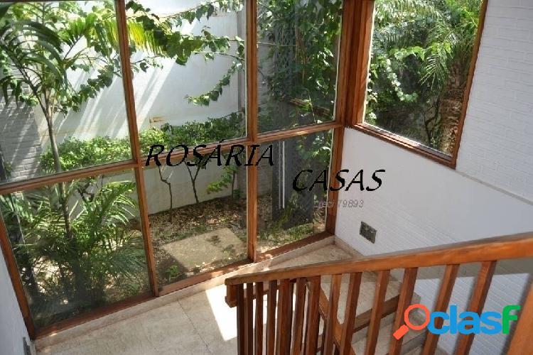 CIDADE JARDIM- Casa em rua particular com 5 suites e 6 vagas