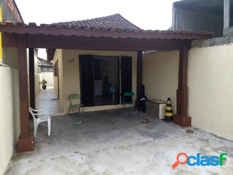 Casa 2dormitórios só R$129.9000,00 em Mongaguá A 700mts