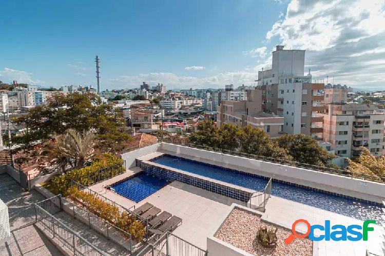 Espaçoso Apartamento 3 dormitórios no Estreito