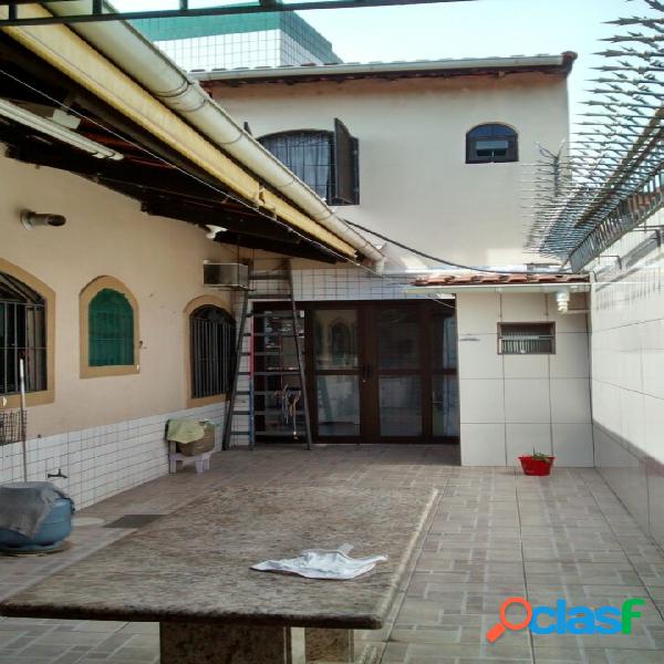 CASA 02 DORMITÓRIOS - AVIAÇÃO ÓTIMA LOCALIZAÇÃO