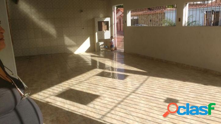 Casa Geminada 02 dorms à 150 mts da praia - Ótimo Local.