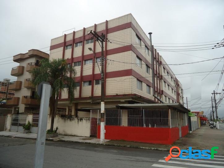 EXCELENTE KITÃO COM ÁREA ÚTIL DE 35 M² - BAIRRO