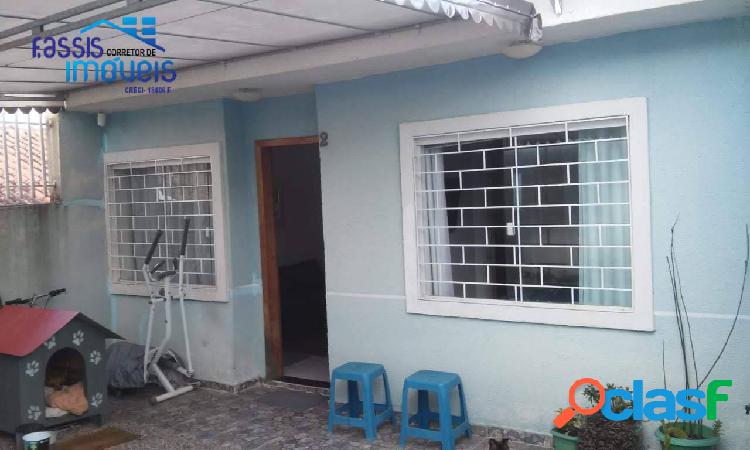 LINDA CASA EM PIRAQUARA