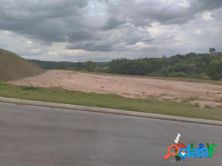 Terreno em Área Industrial
