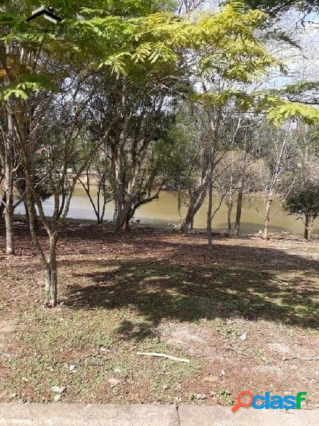 Terreno no condominio Los Álamos