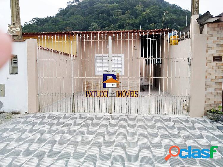 Casa com 02 Dormitórios no Balneário Itaóca