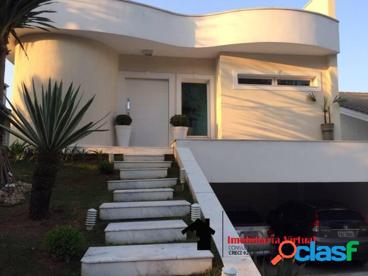 Linda Casa de 3 suítes