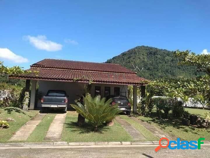 Casa na Praia para Venda, Ubatuba / SP-Mobiliado/Piscina