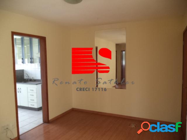 APARTAMENTO BEM LOCALIZADO