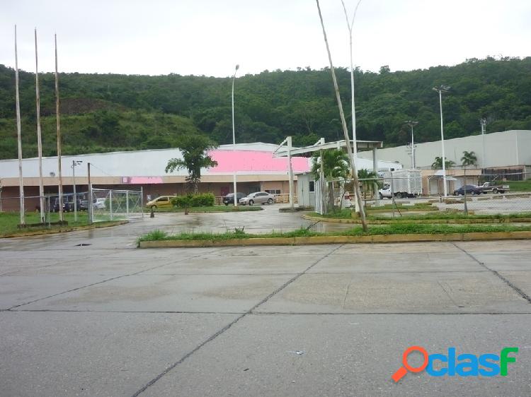 2205 m². Terreno Multifamiliar En Venta En Manantial,