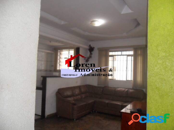 Apartamento 02 dormitórios esquina com a praia