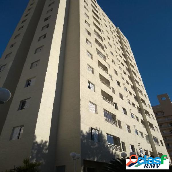 Apartamento com 2 dormitórios à venda, 48 m² por R$